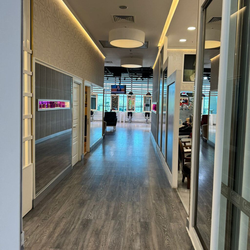 Cepa AVM salonundan fotoğraf 7